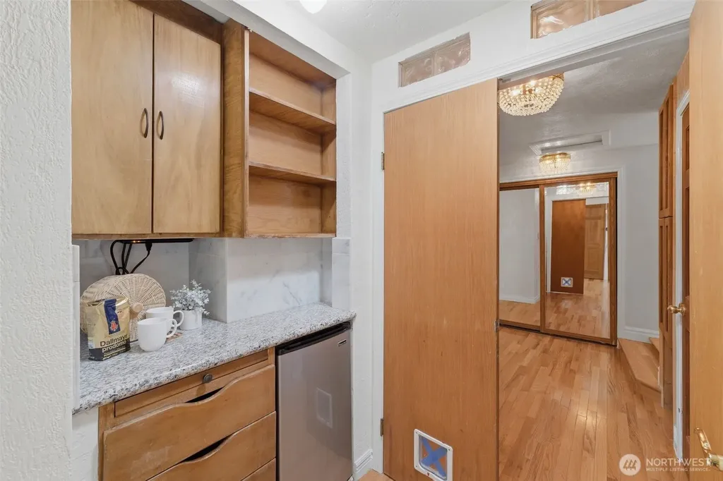 5819 65th Street NW Gig Harbor WA 98335