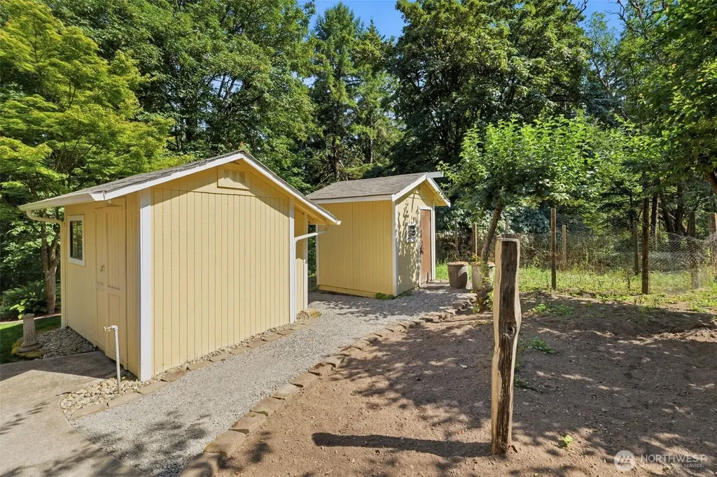 5819 65th Street NW Gig Harbor WA 98335