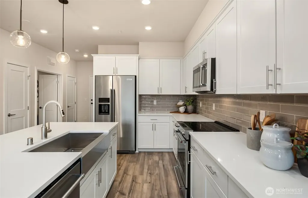 6949 NE 184th Lane Kenmore WA 98028