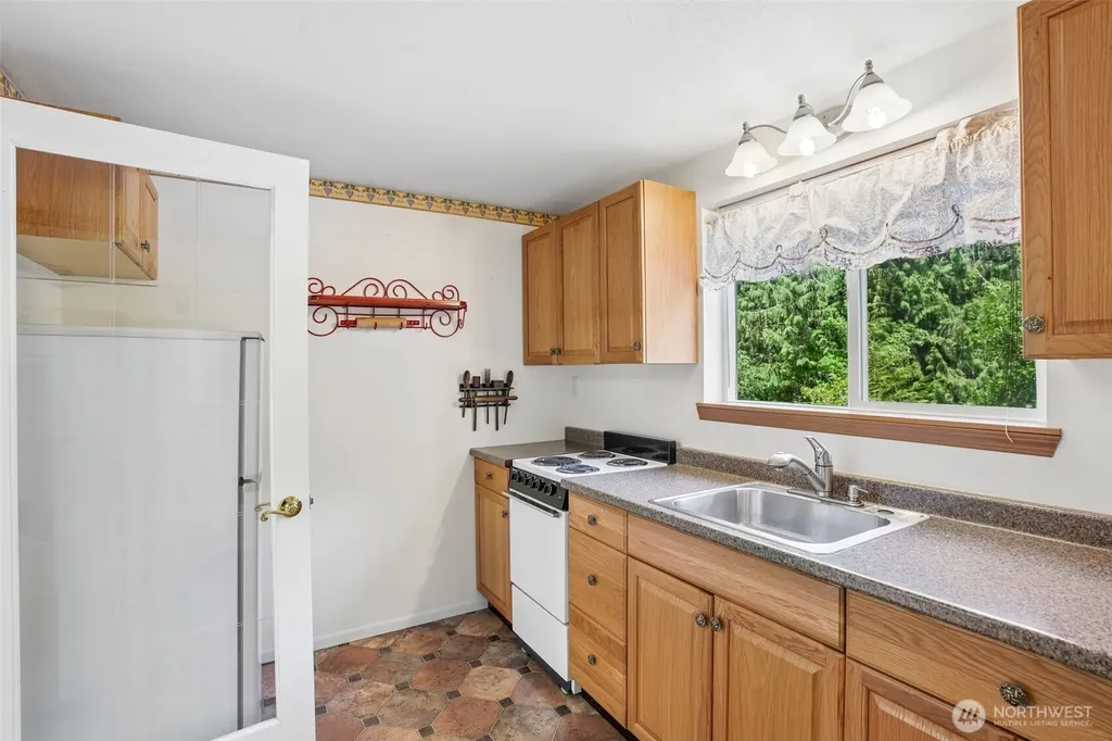 720 Ostrander Road Kelso WA 98626