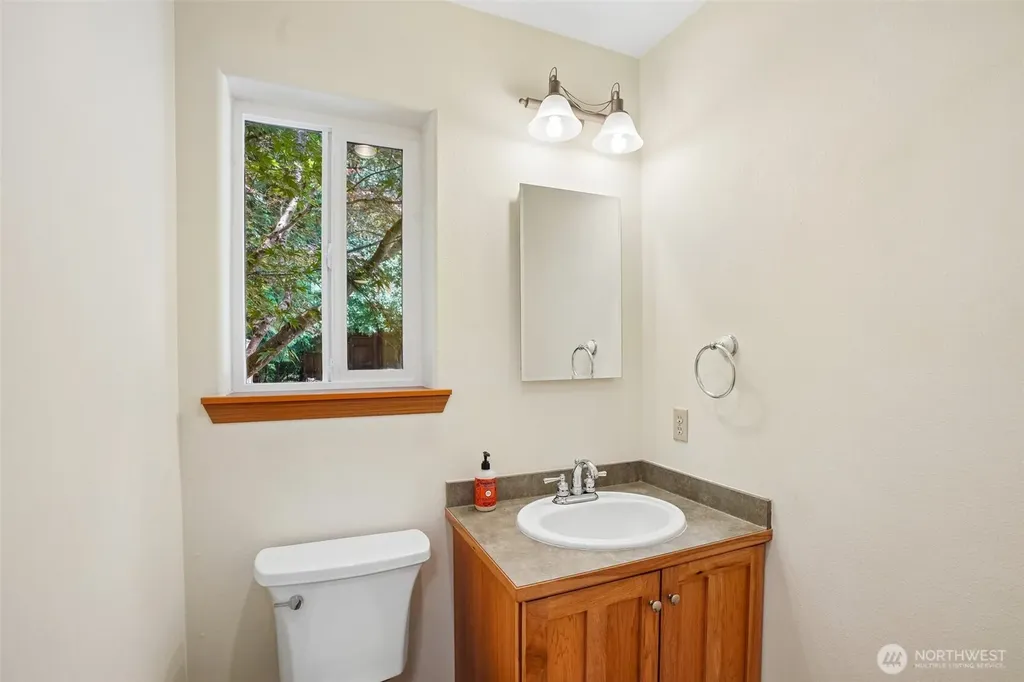720 Ostrander Road Kelso WA 98626