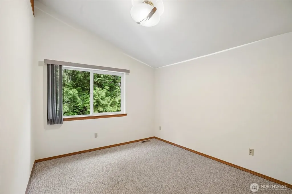 720 Ostrander Road Kelso WA 98626