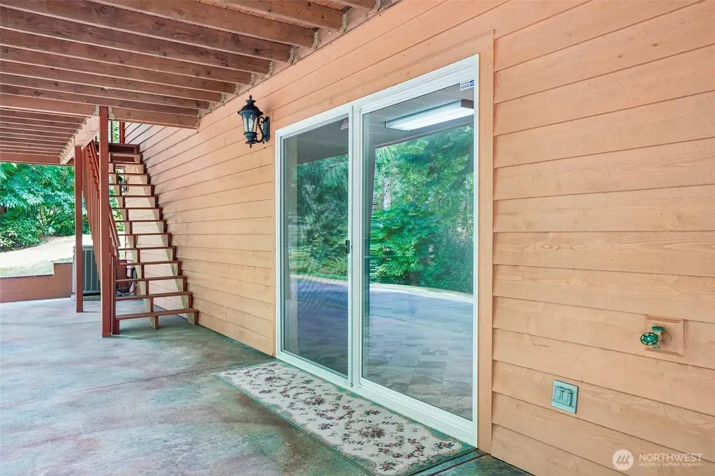 720 Ostrander Road Kelso WA 98626