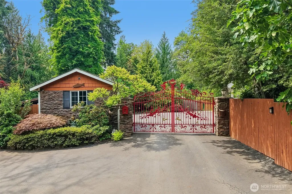 720 Ostrander Road Kelso WA 98626