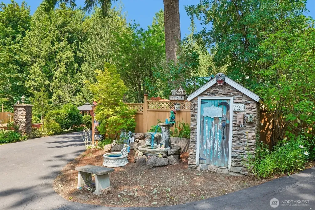 720 Ostrander Road Kelso WA 98626
