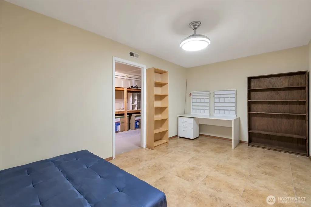 9701 SE 5th Street Bellevue WA 98004