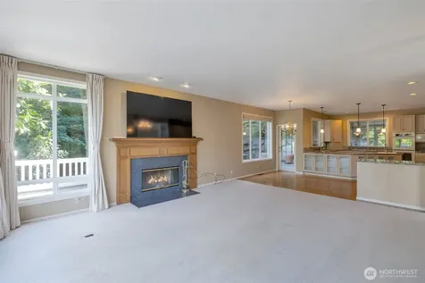 9701 SE 5th Street Bellevue WA 98004