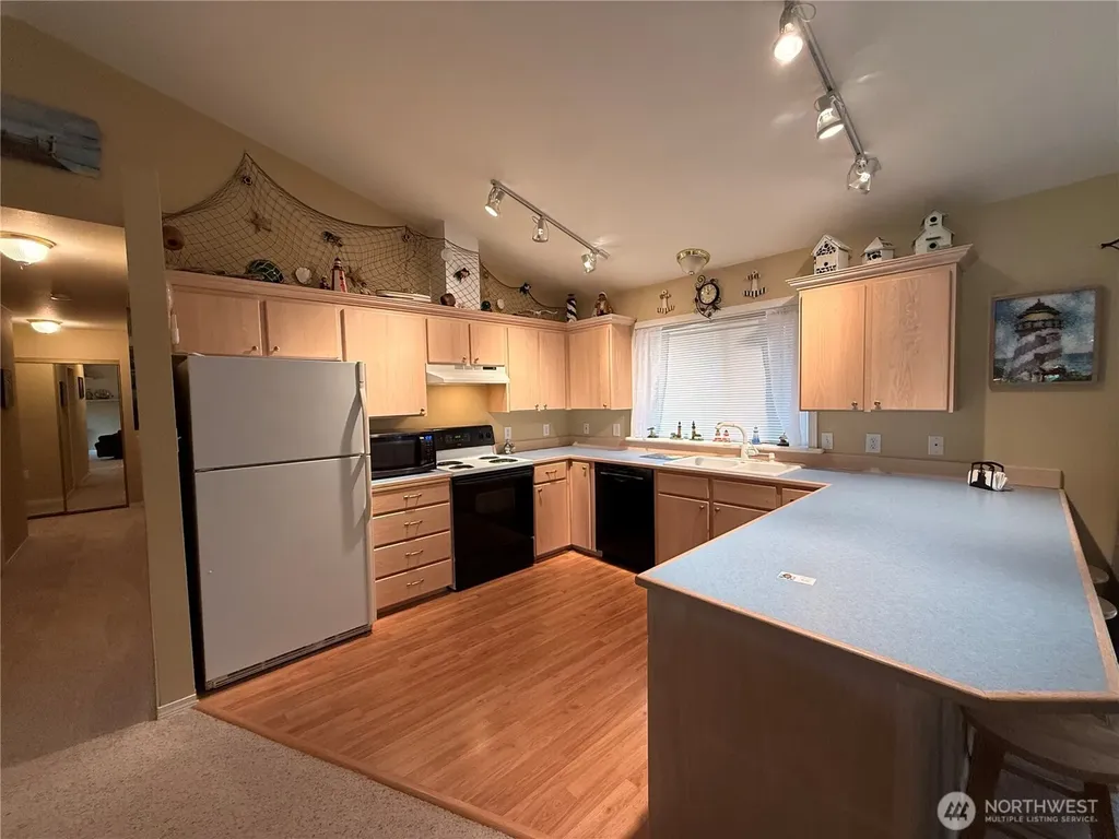 367 S Wynoochee Drive Ocean Shores WA 98569