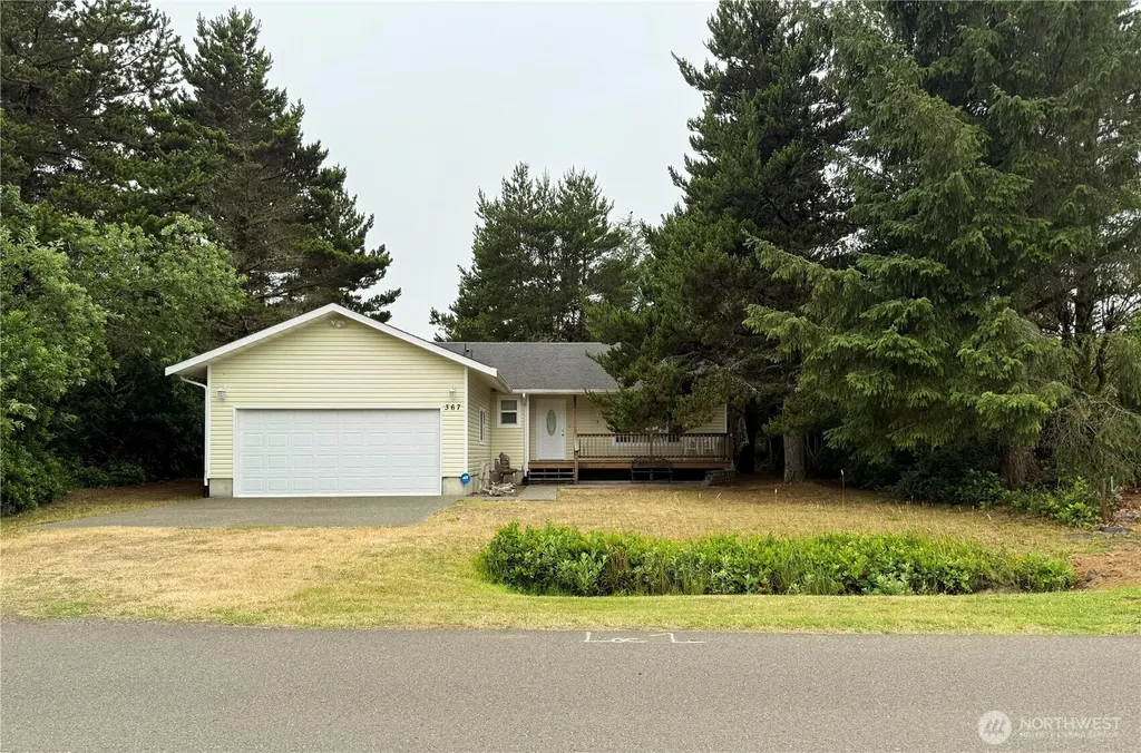367 S Wynoochee Drive Ocean Shores WA 98569