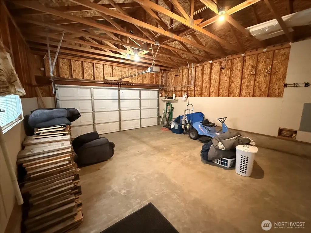 367 S Wynoochee Drive Ocean Shores WA 98569