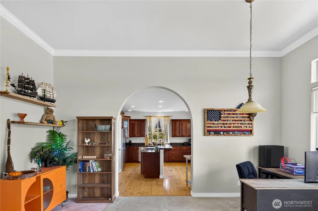130 W Crescent Harbor Road Oak Harbor WA 98277