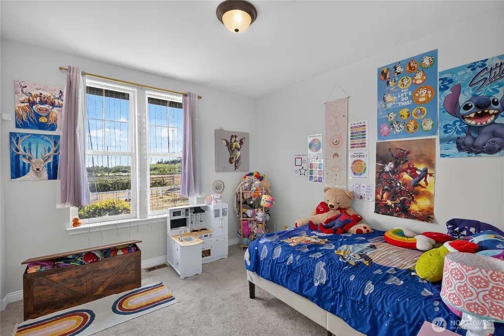 130 W Crescent Harbor Road Oak Harbor WA 98277