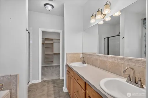 130 W Crescent Harbor Road Oak Harbor WA 98277