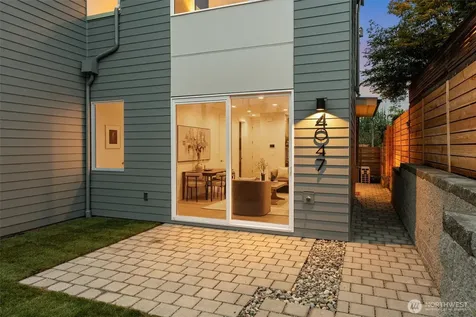 4047 44th Avenue SW Seattle WA 98116