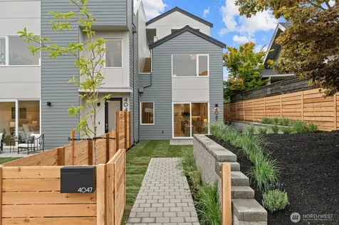 4047 44th Avenue SW Seattle WA 98116