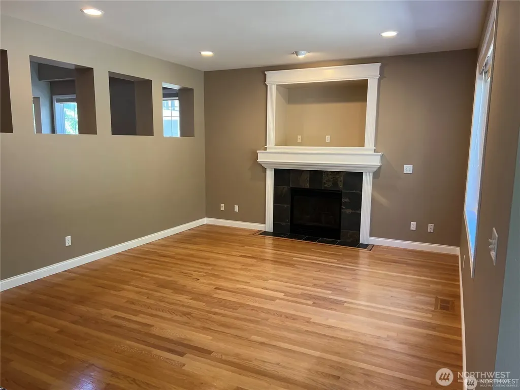 22840 NE 100th Place Redmond WA 98053