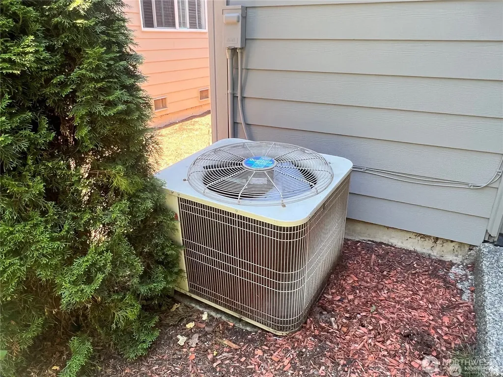 22840 NE 100th Place Redmond WA 98053