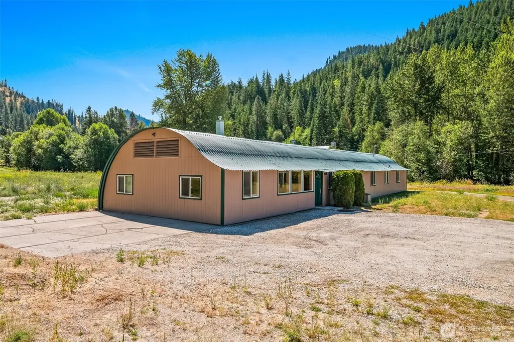10547 Merry Canyon Road Leavenworth WA 98826