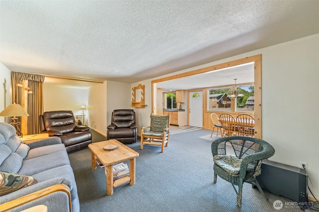 10547 Merry Canyon Road Leavenworth WA 98826