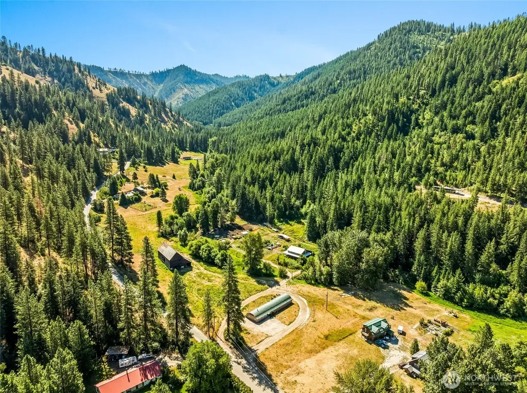 10547 Merry Canyon Road Leavenworth WA 98826
