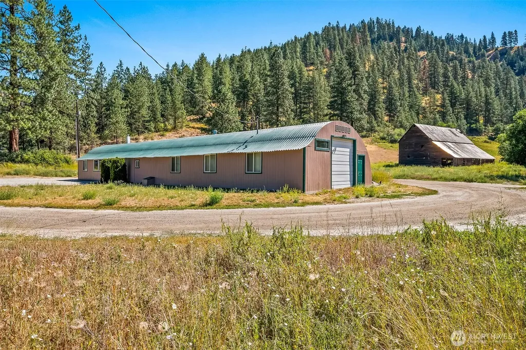 10547 Merry Canyon Road Leavenworth WA 98826