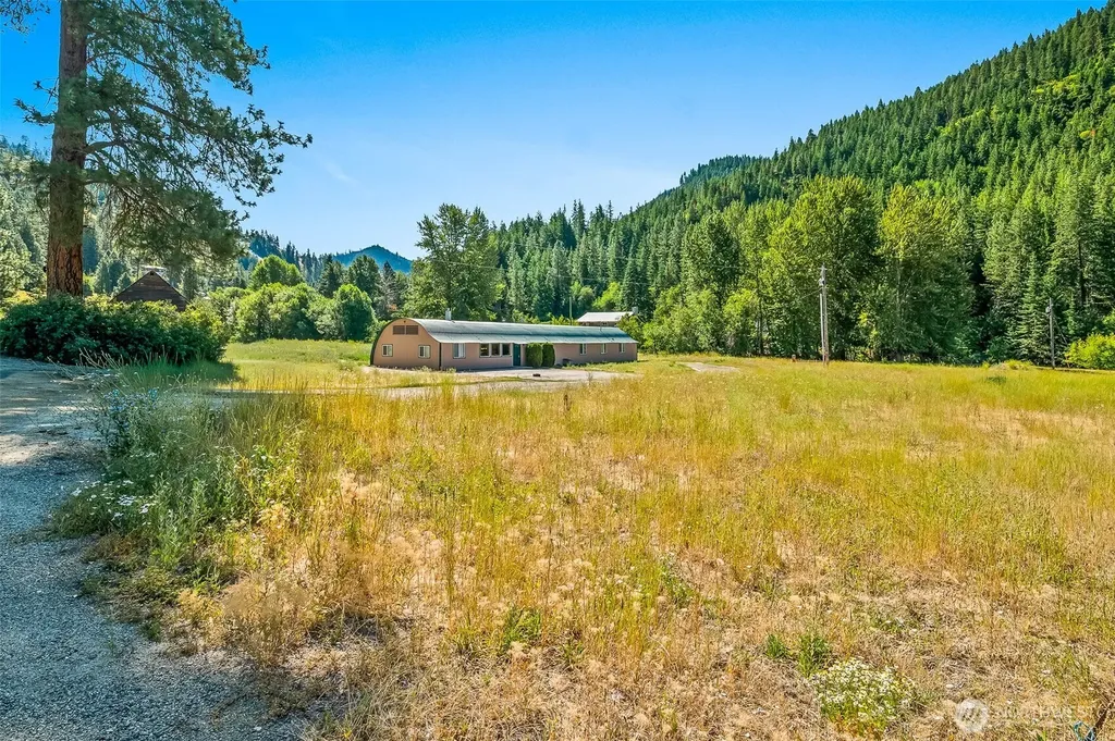 10547 Merry Canyon Road Leavenworth WA 98826