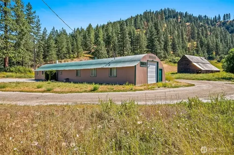 10547 Merry Canyon Road Leavenworth WA 98826