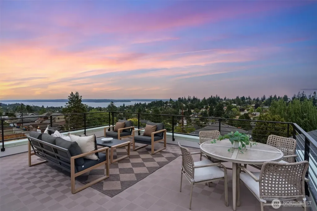 4049 44th Avenue SW Seattle WA 98116