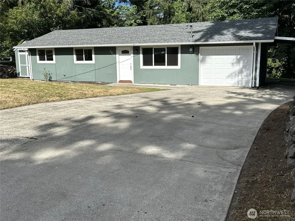 7812 Greenridge Street SW Olympia WA 98512