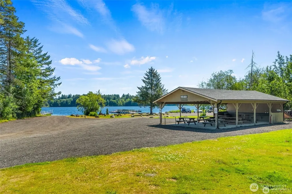 7812 Greenridge Street SW Olympia WA 98512