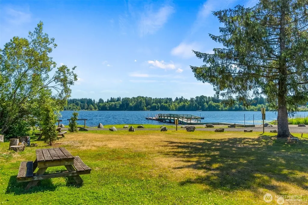 7812 Greenridge Street SW Olympia WA 98512