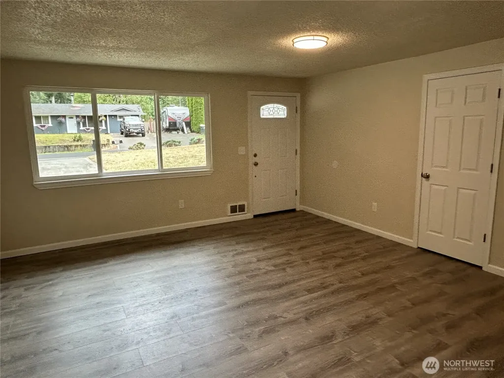 7812 Greenridge Street SW Olympia WA 98512