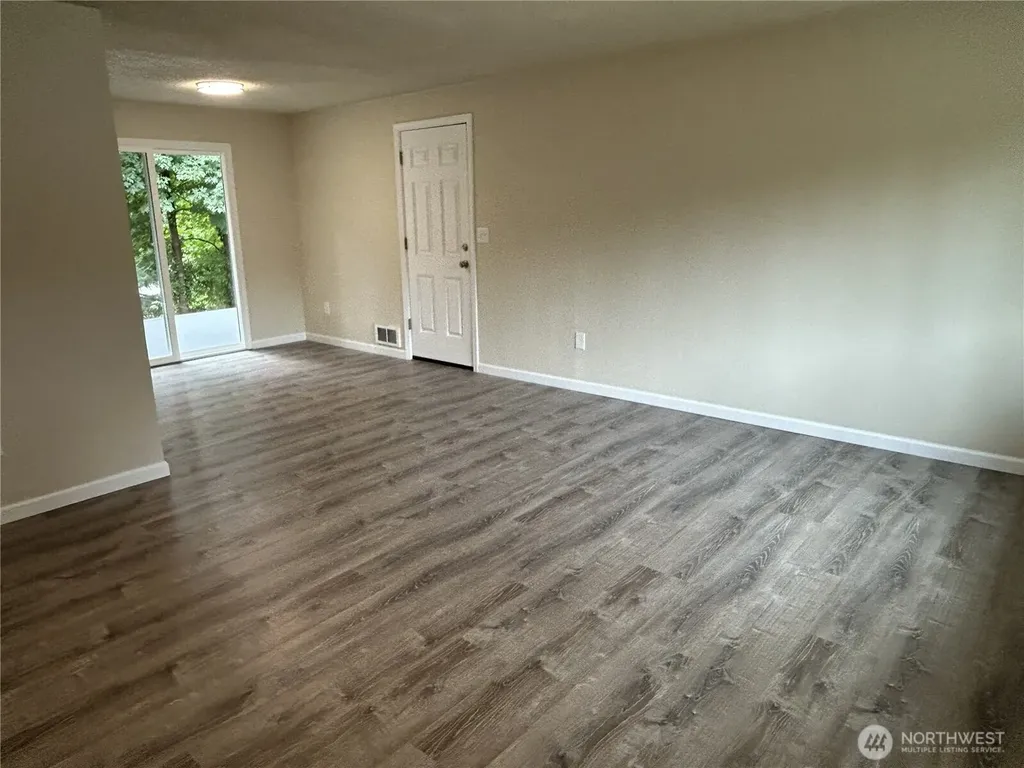 7812 Greenridge Street SW Olympia WA 98512