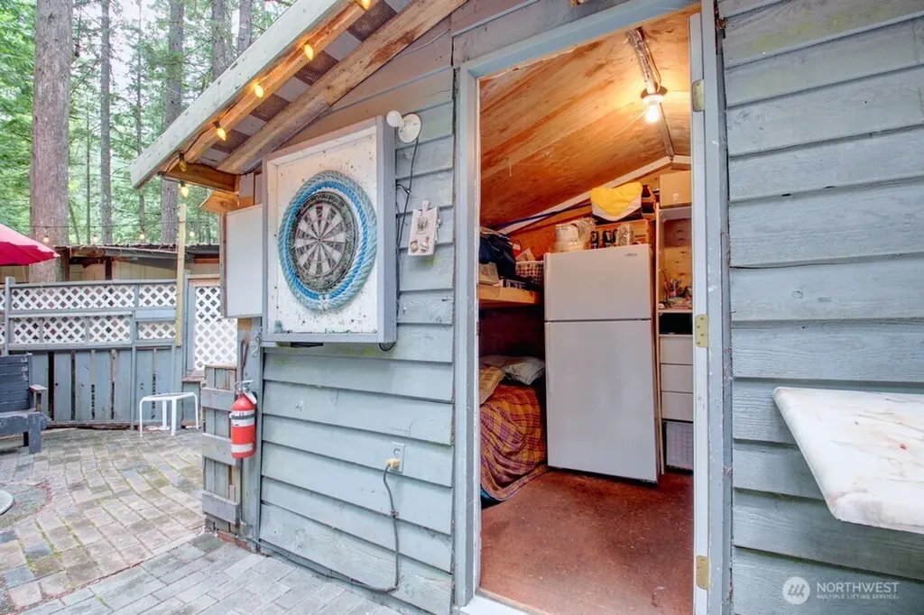 282 Schinn Canyon Drive Deming WA 98244