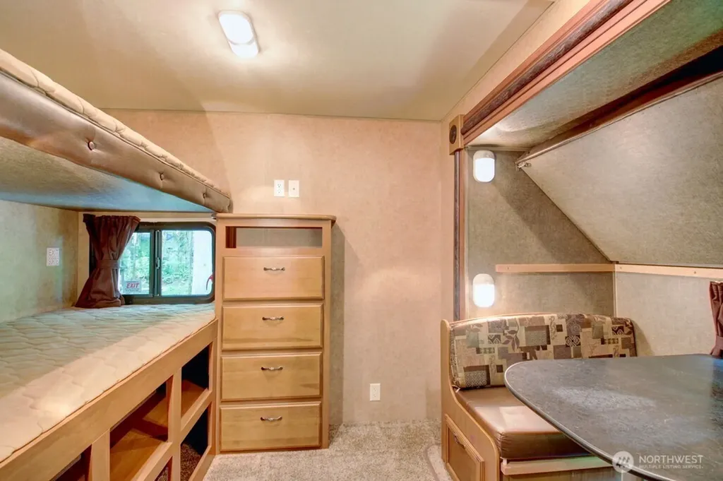 282 Schinn Canyon Drive Deming WA 98244