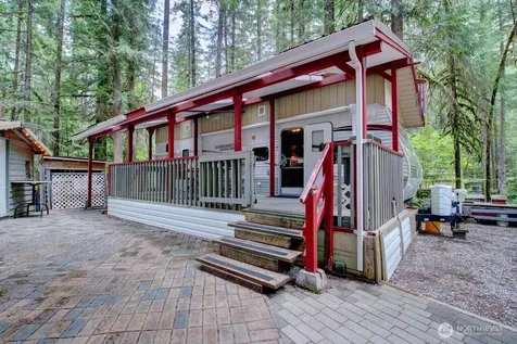 282 Schinn Canyon Drive Deming WA 98244