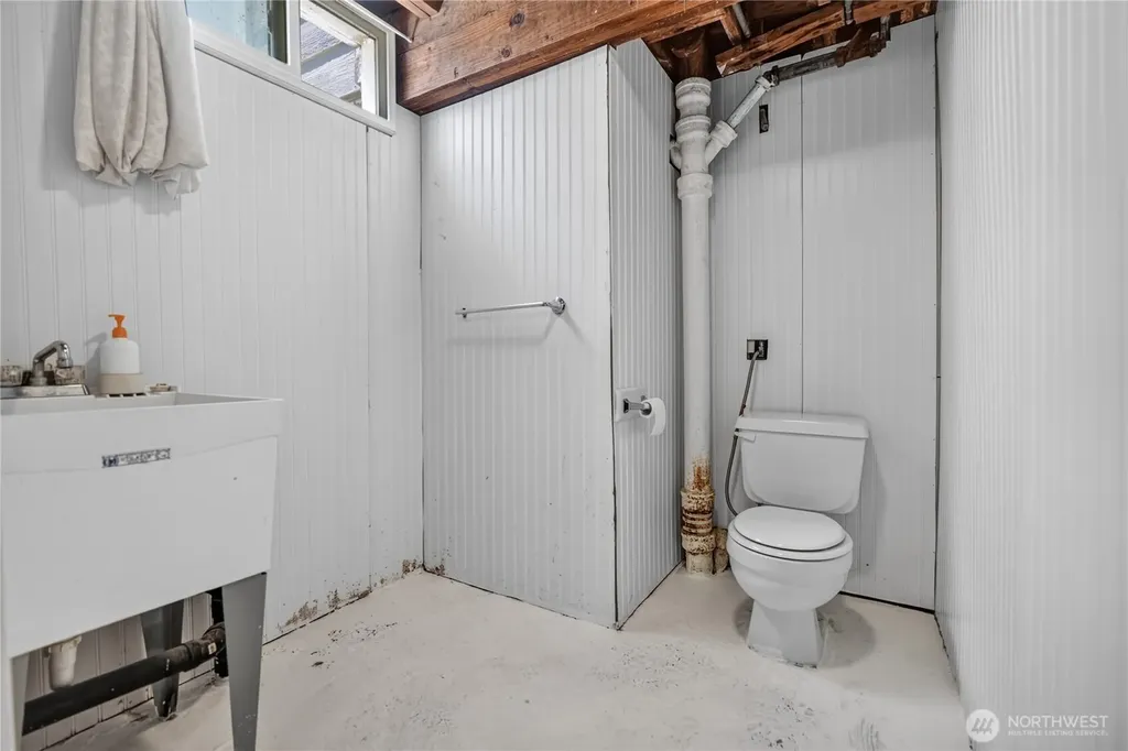 236 F Street SW Ephrata WA 98823
