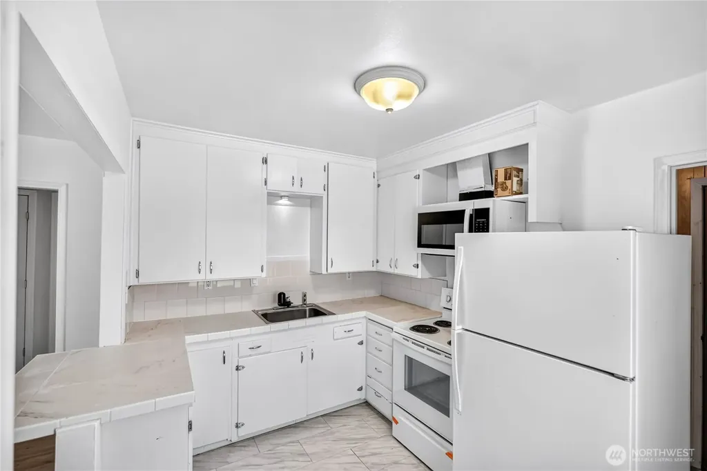 236 F Street SW Ephrata WA 98823