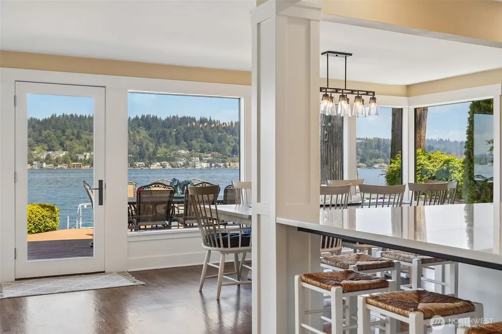 18846 SE 42nd Street Issaquah WA 98027