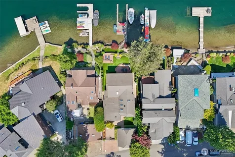 18846 SE 42nd Street Issaquah WA 98027