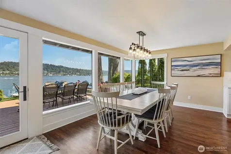 18846 SE 42nd Street Issaquah WA 98027