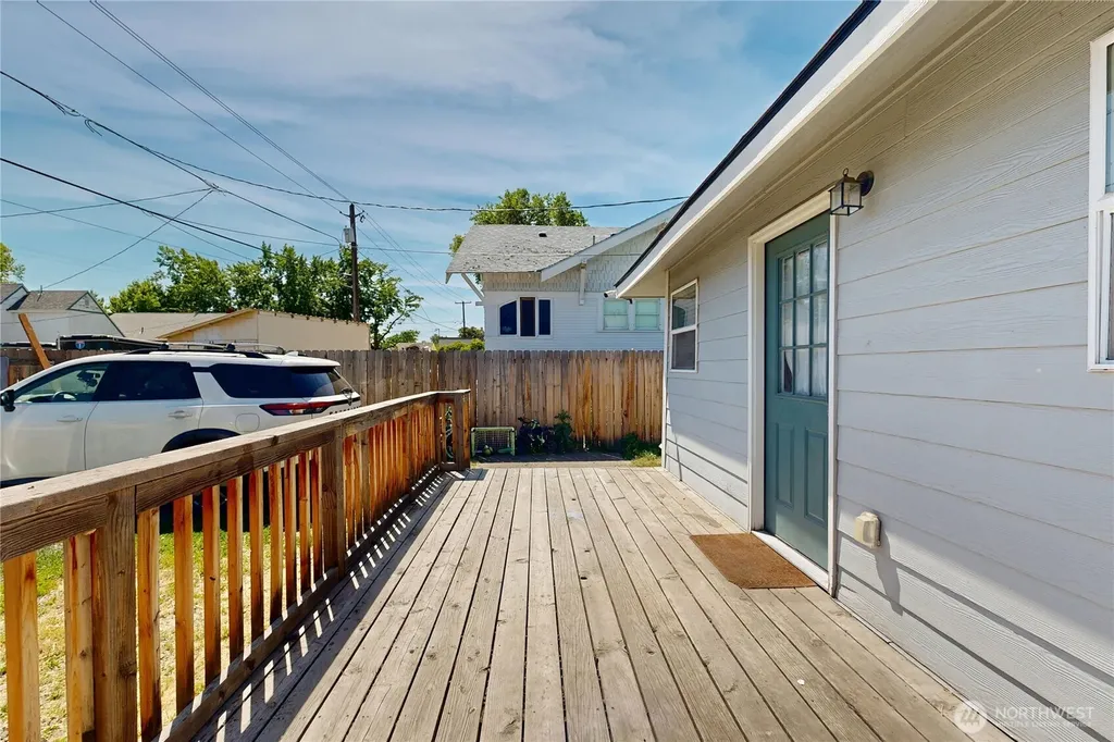 521 S Main Street Milton-freewater OR 97862