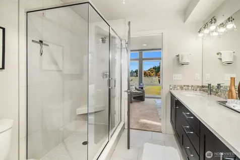 419 N 50th Street Seattle WA 98103