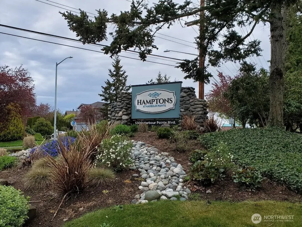 5300 Harbour Pointe Boulevard Mukilteo WA 98275