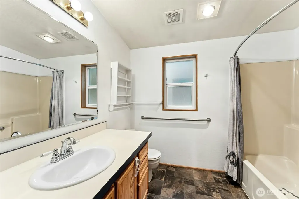 16206 59th Avenue SE Snohomish WA 98296