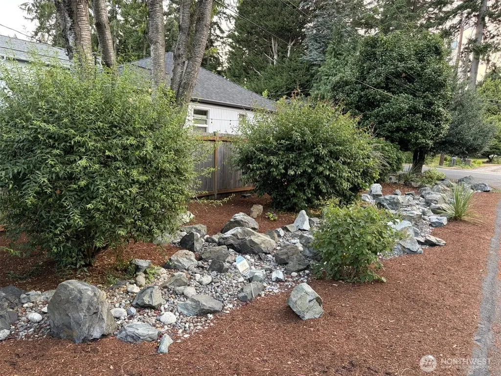 13758 3rd Avenue NW Seattle WA 98177