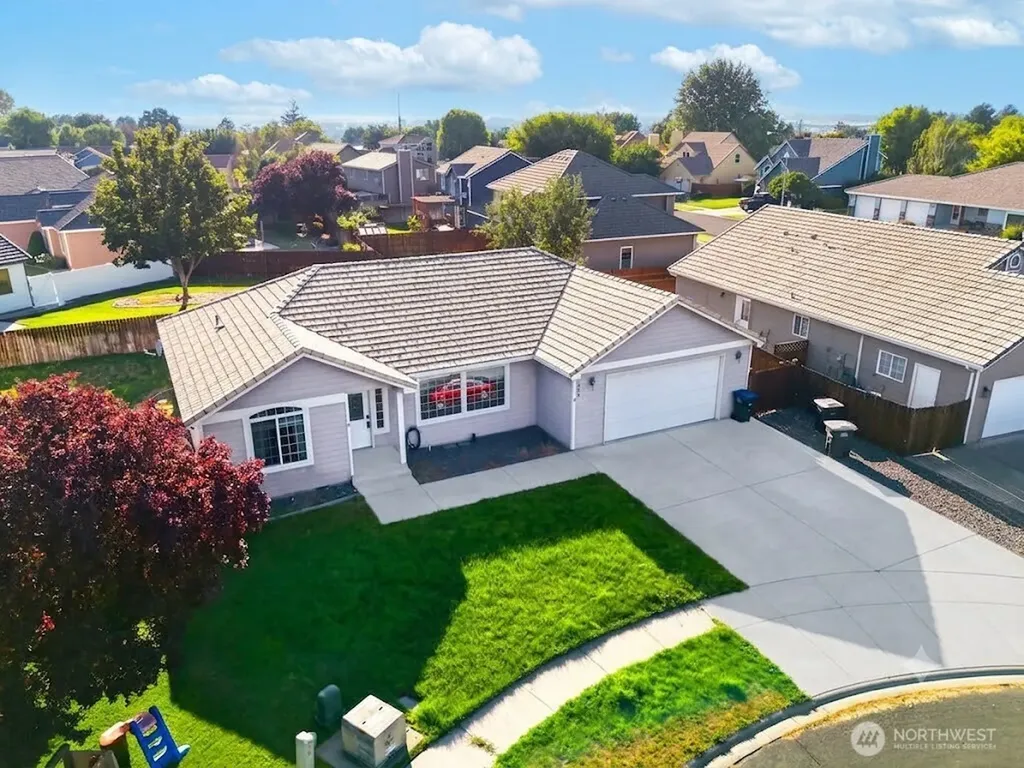 219 E Pinyon Court Moses Lake WA 98837