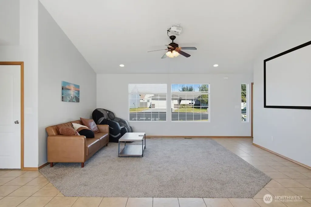219 E Pinyon Court Moses Lake WA 98837