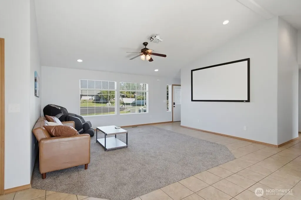 219 E Pinyon Court Moses Lake WA 98837