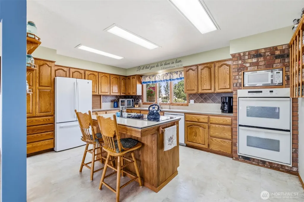 13461 W Hwy 28 W Quincy WA 98848